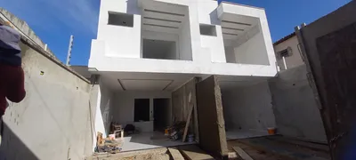 Casa com 4 Quartos à venda, 140m² no Maraponga, Fortaleza - Foto 2