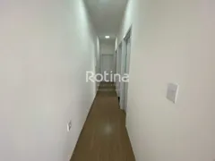 Casa com 3 Quartos à venda, 74m² no Novo Mundo, Uberlândia - Foto 3