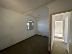 Casa Comercial com 2 Quartos para alugar, 70m² no Parque Residencial Laranjeiras, Serra - Foto 4