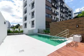 Apartamento com 2 Quartos para alugar, 67m² no Passo da Areia, Porto Alegre - Foto 15