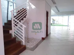 Casa com 3 Quartos para alugar, 436m² no Gávea, Uberlândia - Foto 5