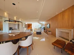 Casa de Condomínio com 3 Quartos à venda, 450m² no Alphaville, Santana de Parnaíba - Foto 8