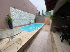 Casa com 3 Quartos à venda, 200m² no Enseada, Guarujá - Foto 3