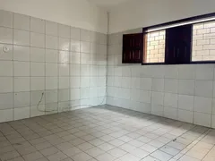 Casa com 2 Quartos para alugar, 120m² no Cruz das Almas, Maceió - Foto 6