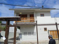 Casa de Condomínio com 3 Quartos à venda, 264m² no Camaquã, Porto Alegre - Foto 1