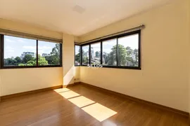 Apartamento com 3 Quartos para alugar, 134m² no Alto da Glória, Curitiba - Foto 7