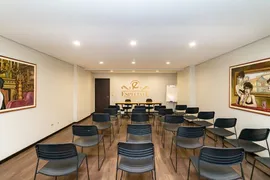 Conjunto Comercial / Sala para alugar, 31m² no Centro, Curitiba - Foto 13