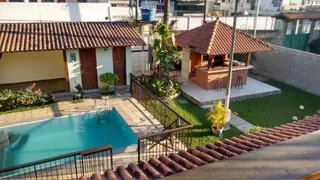 Casa com 3 Quartos à venda, 300m² no Laranjal, São Gonçalo - Foto 4