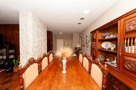 Casa com 4 Quartos para alugar, 550m² no Hugo Lange, Curitiba - Foto 4