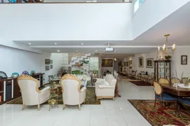 Casa com 3 Quartos à venda, 413m² no Água Verde, Curitiba - Foto 14