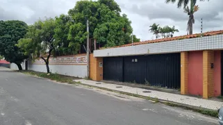 Sobrado com 10 Quartos à venda, 712m² no Lago Jacarey, Fortaleza - Foto 3