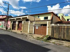 Casa com 4 Quartos à venda, 200m² no Três Barras, Contagem - Foto 23