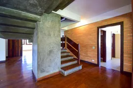 Casa com 1 Quarto à venda, 405m² no Tarumã, Curitiba - Foto 17