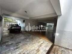 Casa com 4 Quartos à venda, 450m² no Fundinho, Uberlândia - Foto 3