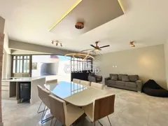 Casa com 4 Quartos à venda, 462m² no Órfãs, Ponta Grossa - Foto 25