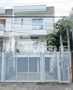 Casa com 3 Quartos à venda, 280m² no Jardim Lindóia, Porto Alegre - Foto 2