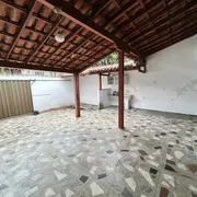 Casa com 4 Quartos para alugar, 117m² no Jardim América, Belo Horizonte - Foto 2