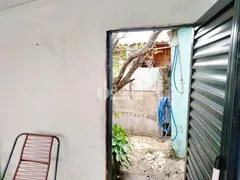 Casa com 2 Quartos à venda, 200m² no Marta Helena, Uberlândia - Foto 3