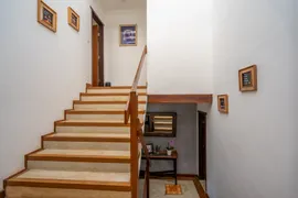 Casa de Condomínio com 4 Quartos à venda, 247m² no Itaipava, Petrópolis - Foto 9