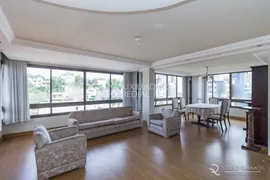 Apartamento com 3 Quartos à venda, 197m² no Jardim Lindóia, Porto Alegre - Foto 2
