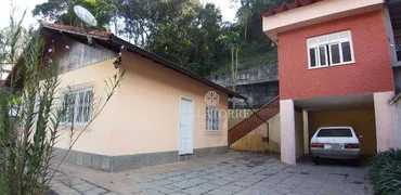 Casa com 3 Quartos à venda, 89m² no Barra do Imbuí, Teresópolis - Foto 2
