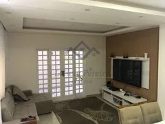 Casa com 3 Quartos à venda, 215m² no Vila Figueira, Suzano - Foto 2