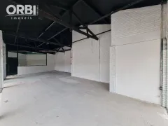 Conjunto Comercial / Sala para alugar, 93m² no Ponta Aguda, Blumenau - Foto 2