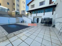 Casa com 5 Quartos à venda, 300m² no Ana Lucia, Sabará - Foto 1