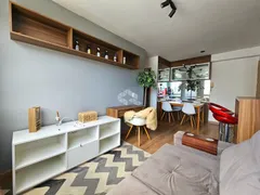 Apartamento com 2 Quartos à venda, 52m² no Jardim Carvalho, Porto Alegre - Foto 1