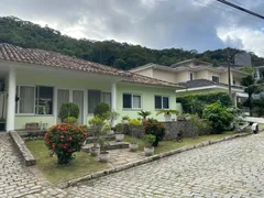 Casa de Condomínio com 3 Quartos à venda, 267m² no Piratininga, Niterói - Foto 1