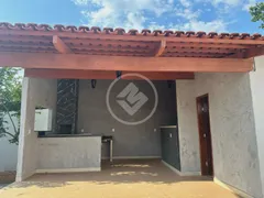 Casa com 3 Quartos à venda, 133m² no Ilda, Aparecida de Goiânia - Foto 2