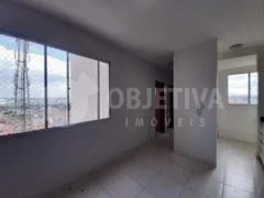 Apartamento com 2 Quartos para alugar, 55m² no Jardim Brasília, Uberlândia - Foto 3