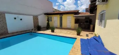 Casa com 3 Quartos à venda, 360m² no Goiania 2, Goiânia - Foto 1