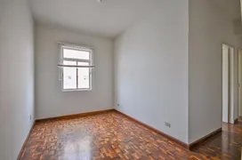 Apartamento com 2 Quartos à venda, 67m² no Centro, Curitiba - Foto 2