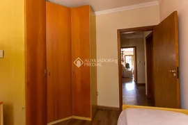 Casa com 3 Quartos à venda, 197m² no Vila Assunção, Porto Alegre - Foto 33