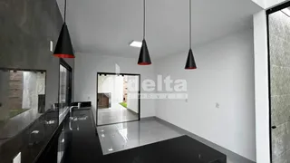 Casa com 3 Quartos à venda, 250m² no Jardim Botânico, Uberlândia - Foto 16