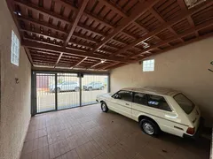 Casa com 2 Quartos à venda, 200m² no Vila Rezende, Goiânia - Foto 3