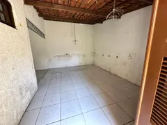 Casa com 5 Quartos à venda, 280m² no Engenheiro Luciano Cavalcante, Fortaleza - Foto 8