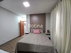 Casa de Condomínio com 3 Quartos à venda, 150m² no Jardim Holanda, Uberlândia - Foto 11