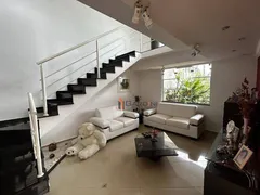 Casa com 2 Quartos à venda, 210m² no Residencial Colinas, Mogi das Cruzes - Foto 1