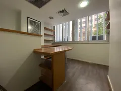 Conjunto Comercial / Sala para alugar, 130m² no Centro, Rio de Janeiro - Foto 17