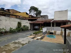 Casa com 3 Quartos à venda, 190m² no Lindeia Barreiro, Belo Horizonte - Foto 8