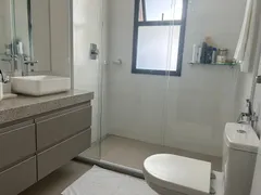 Apartamento com 3 Quartos para alugar, 124m² no Centro, Araraquara - Foto 5