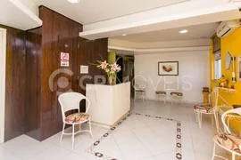 Apartamento com 8 Quartos à venda, 139m² no Passo da Areia, Porto Alegre - Foto 2