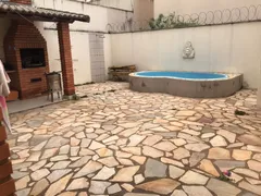 Casa com 3 Quartos à venda, 180m² no Santa Mônica, Uberlândia - Foto 11