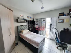 Sobrado com 3 Quartos à venda, 248m² no Vila Santa Helena, Poá - Foto 15