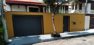 Casa com 4 Quartos à venda, 330m² no São José, Belo Horizonte - Foto 1