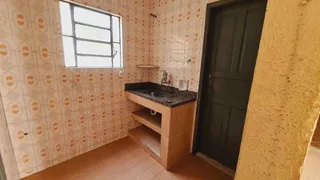 Casa com 2 Quartos para alugar, 55m² no Centro, São Gonçalo - Foto 13