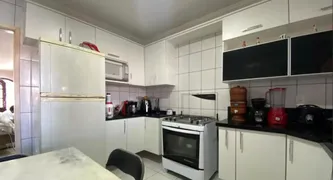 Casa com 2 Quartos à venda, 130m² no Jardim Santa Cecília, Barueri - Foto 4