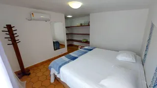 Casa com 4 Quartos à venda, 300m² no Jardim Guaiúba, Guarujá - Foto 25